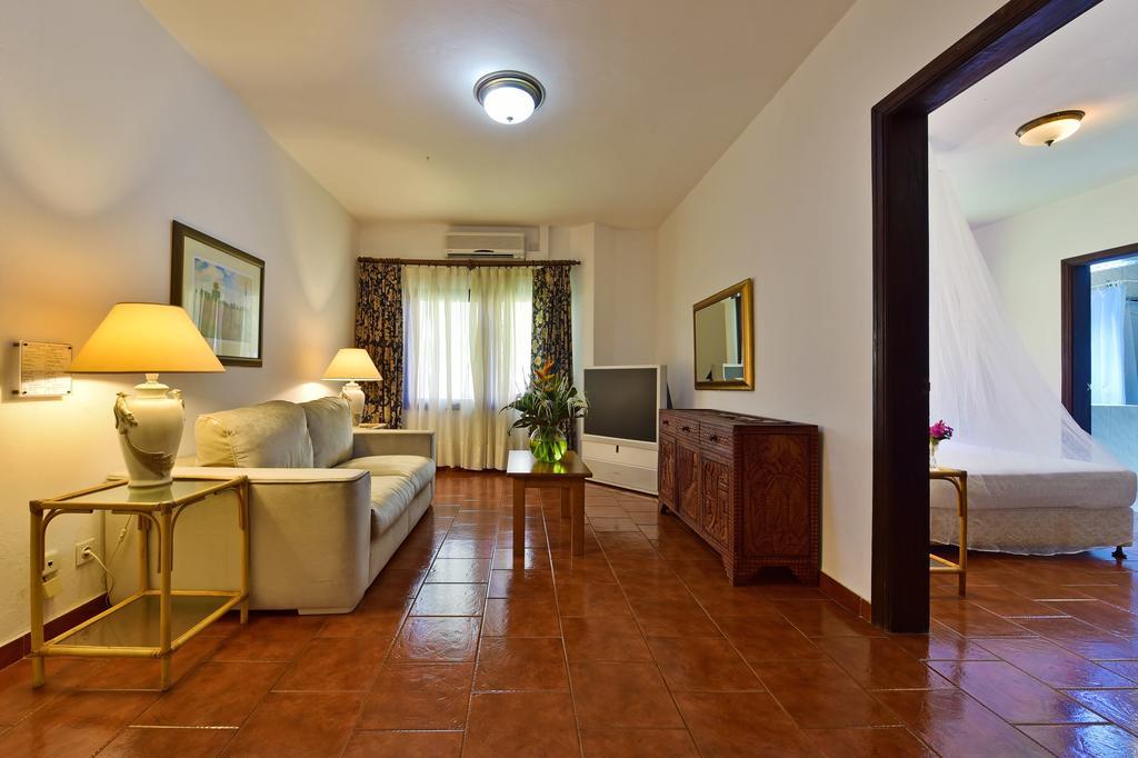 Hotel Pestana Miramar São Tomé Esterno foto