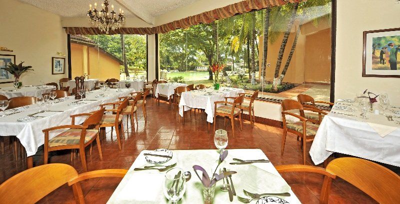 Hotel Pestana Miramar São Tomé Esterno foto