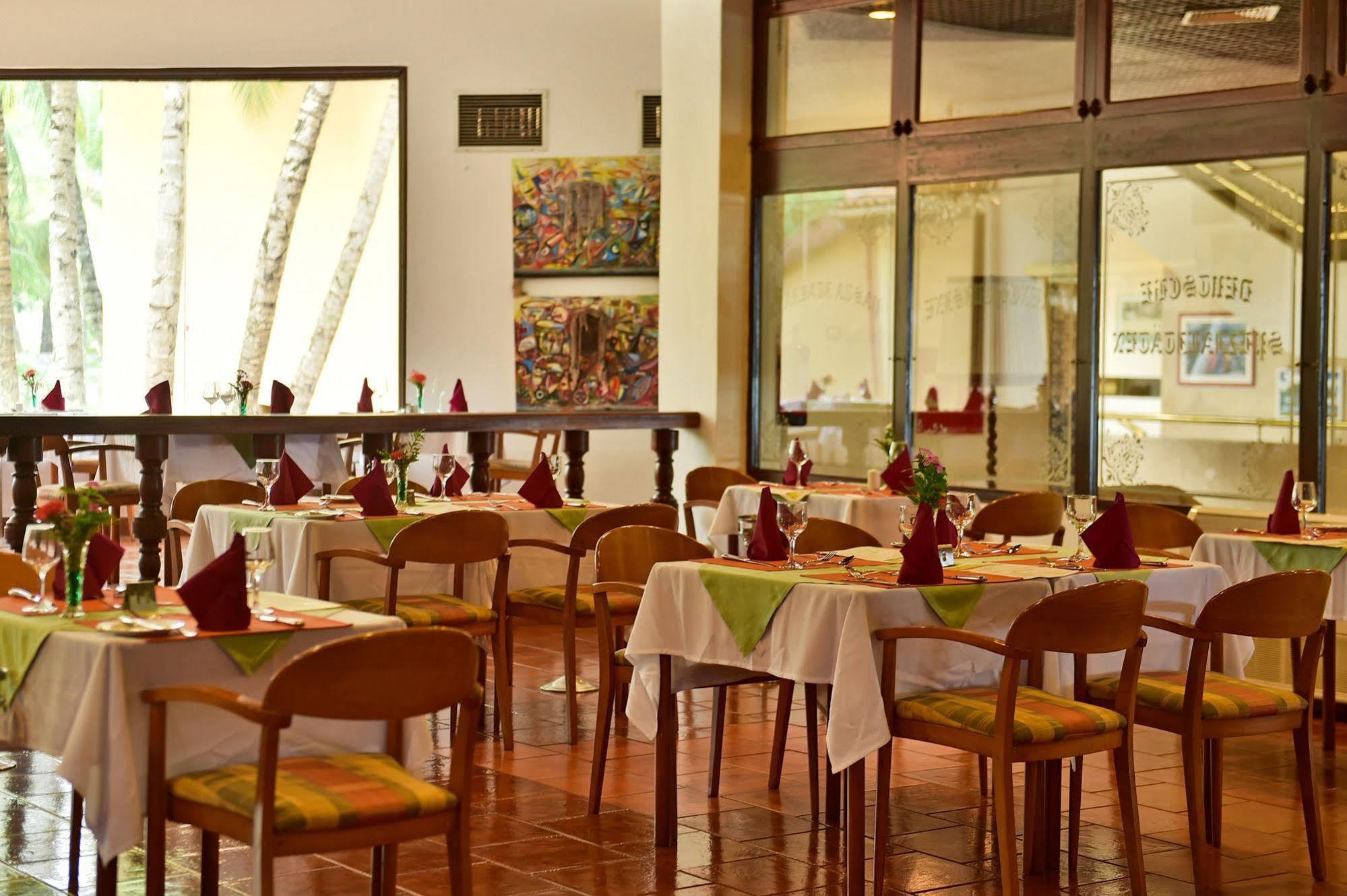Hotel Pestana Miramar São Tomé Esterno foto
