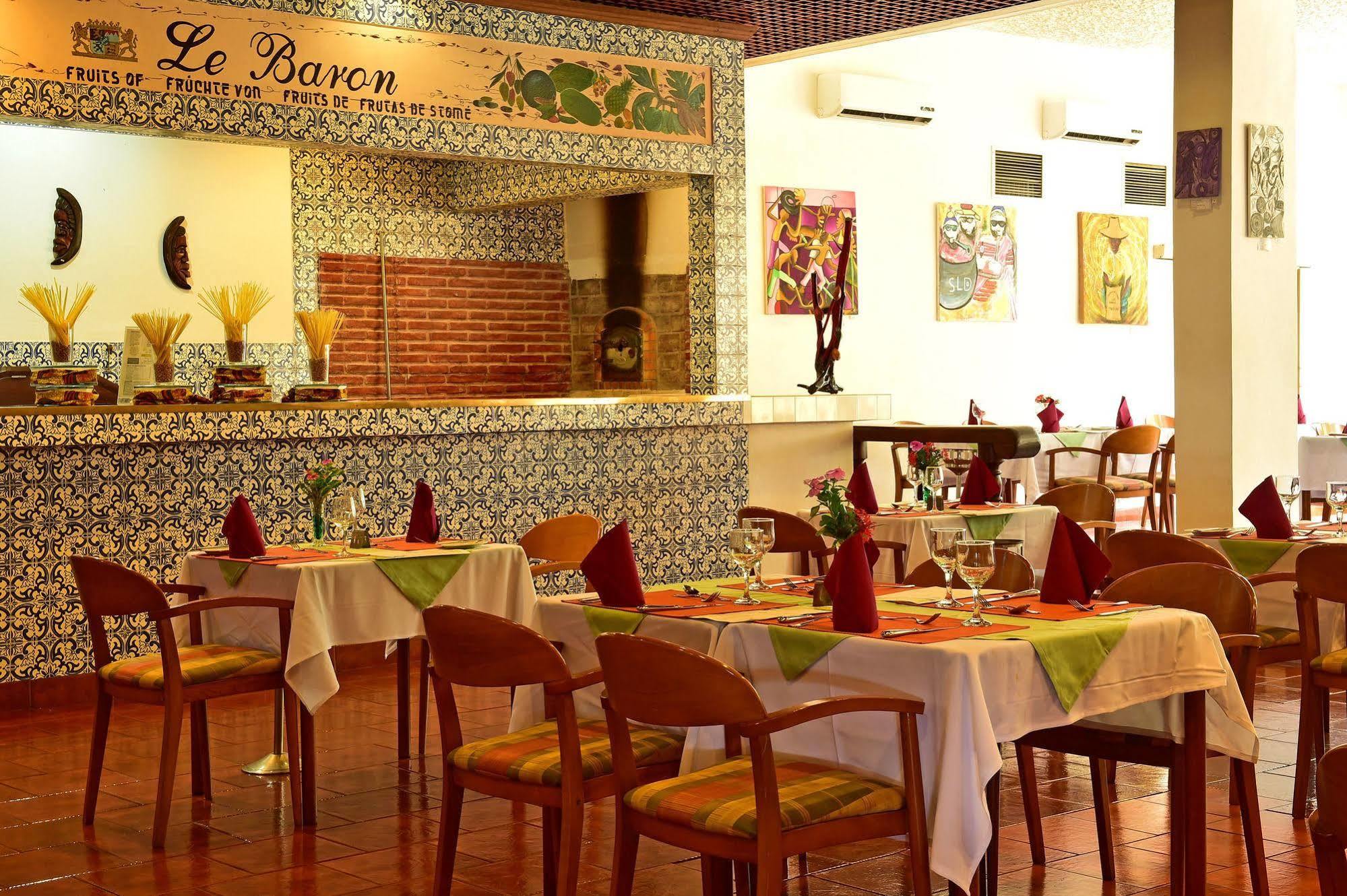 Hotel Pestana Miramar São Tomé Esterno foto