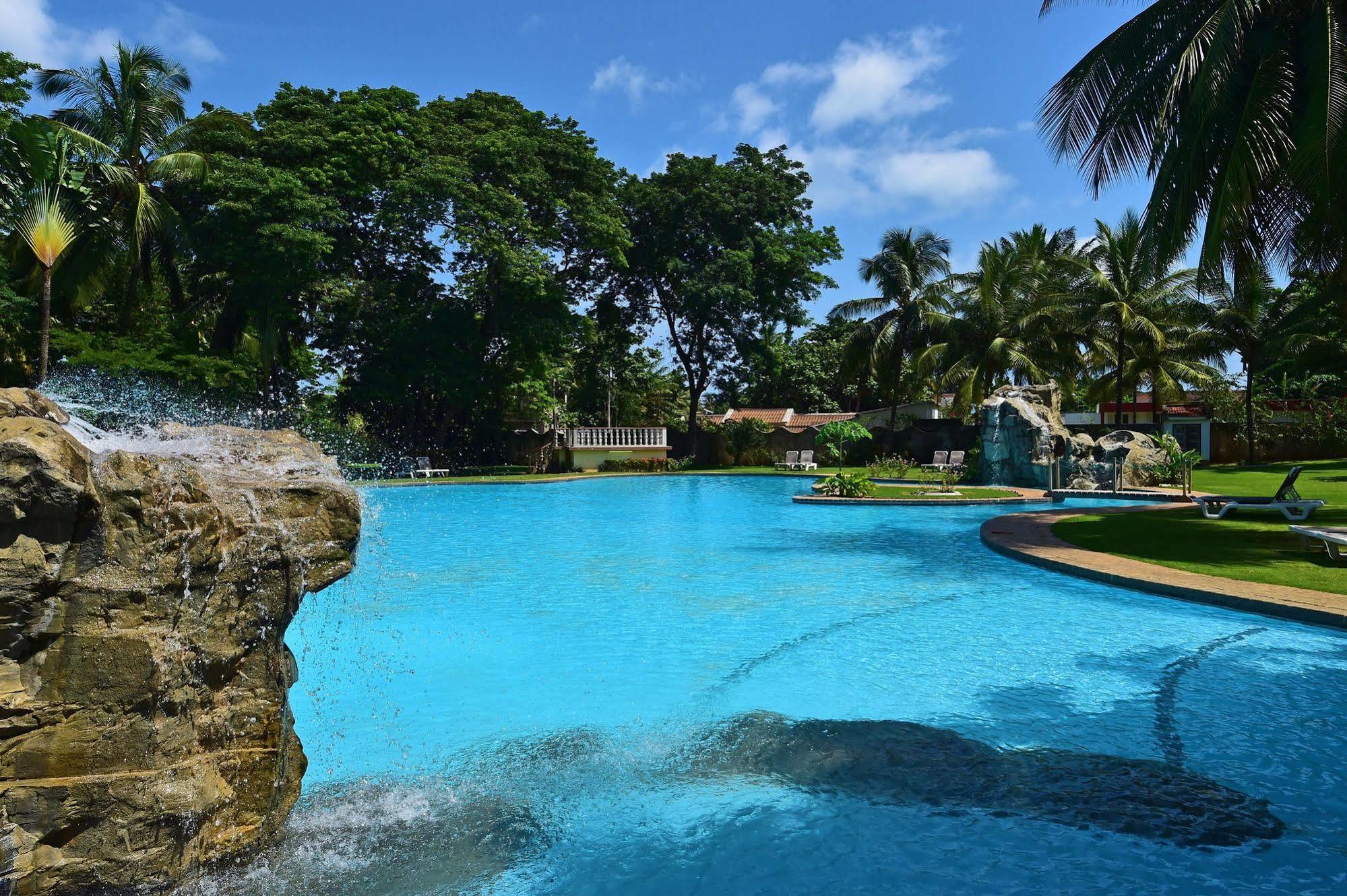 Hotel Pestana Miramar São Tomé Esterno foto